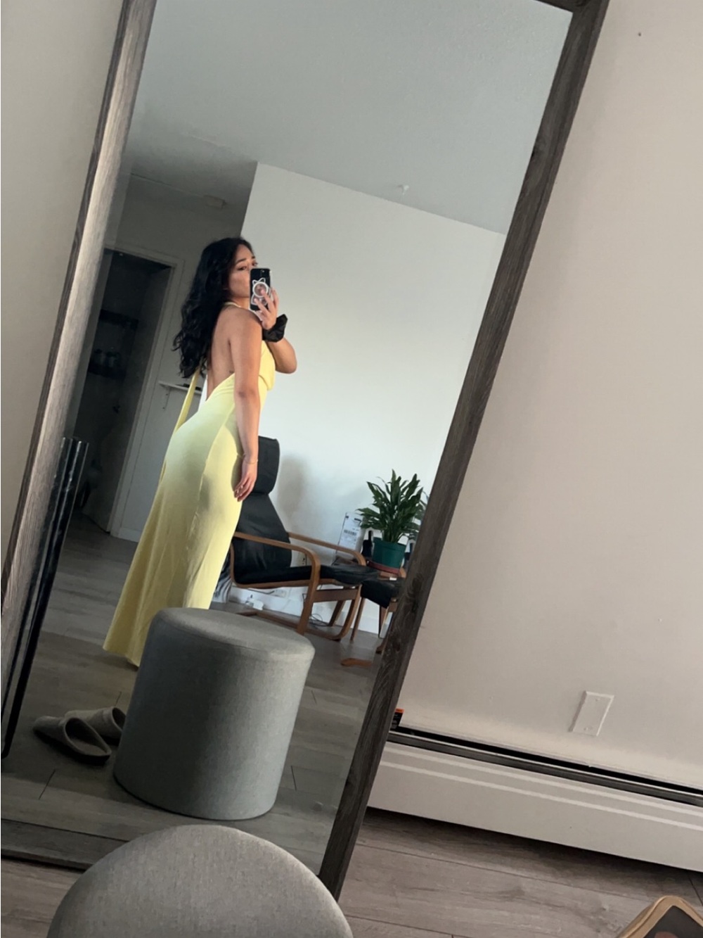 Cowl-Neck Halter Yellow Maxi Dress - Picture 4 of 4